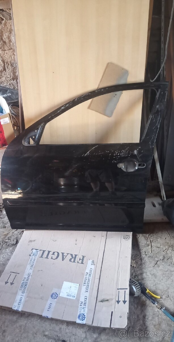 Škoda Octavia 2 dveře