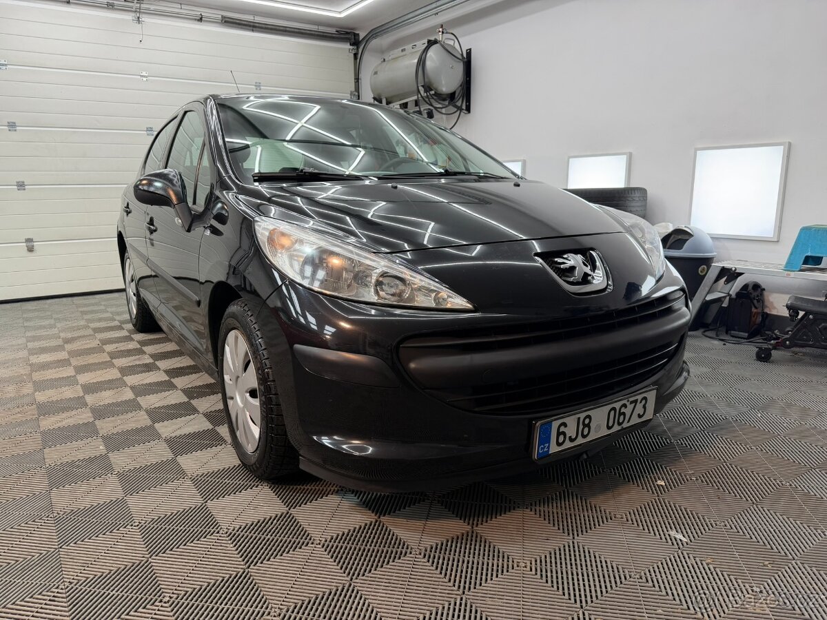 Peugeot 207 TRENDY 1.4