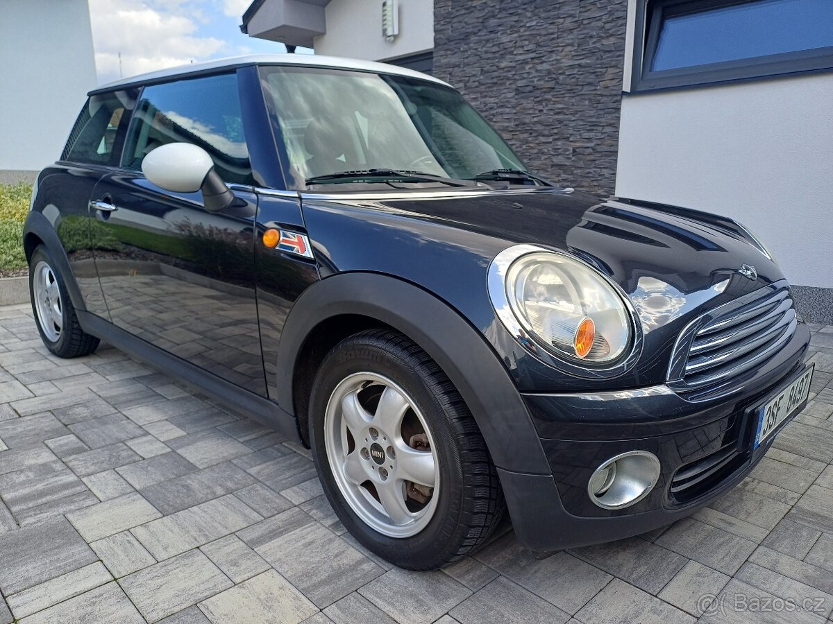MINI Cooper 1.6i 88kW 2007 bez STK