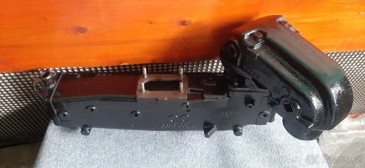 Lodni motor 3.0l Mercruiser .3.0l/2.5l