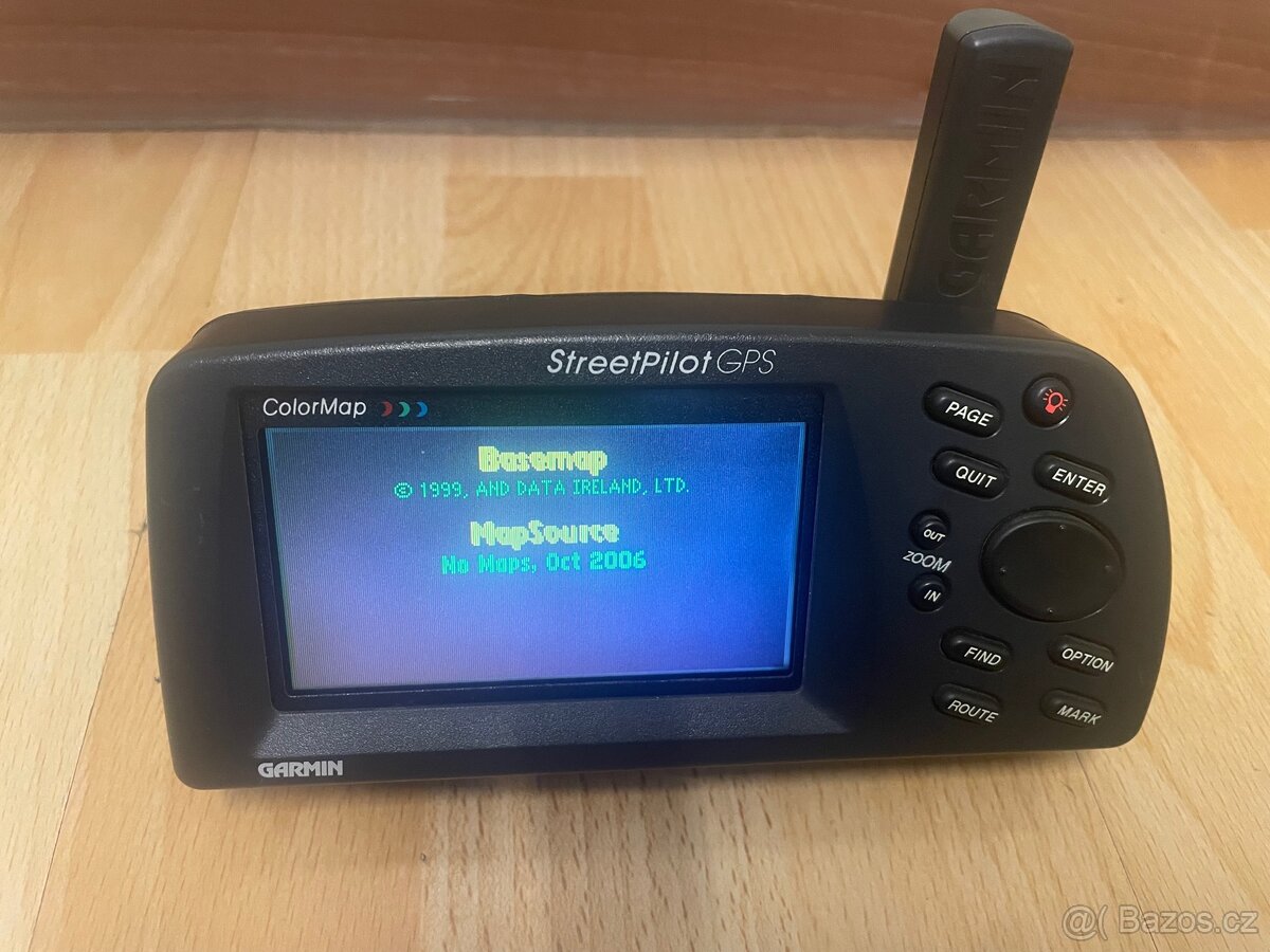 Retro GPS Garmin StreetPilot + 3 datové karty
