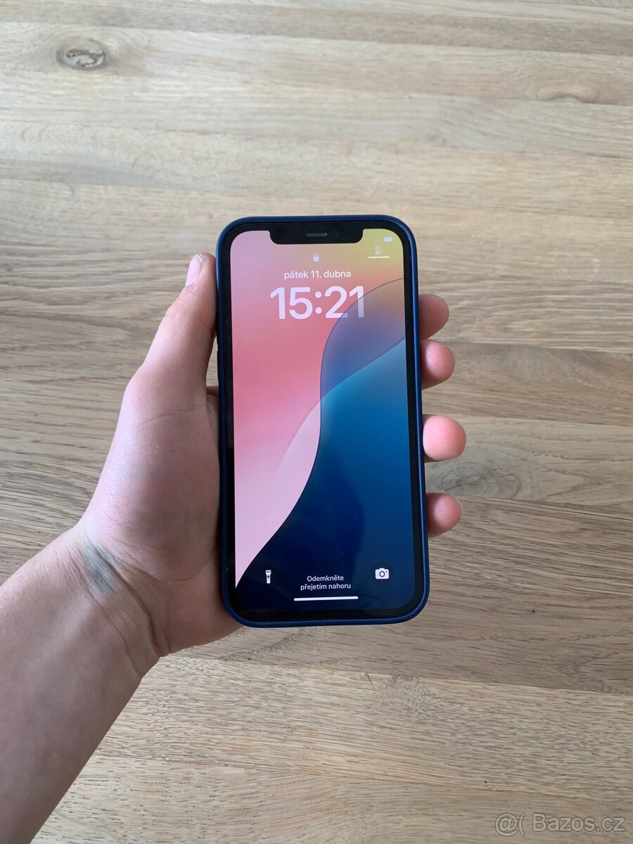 Apple iPhone 12 64gb-baterie 78%-zachovalý stav
