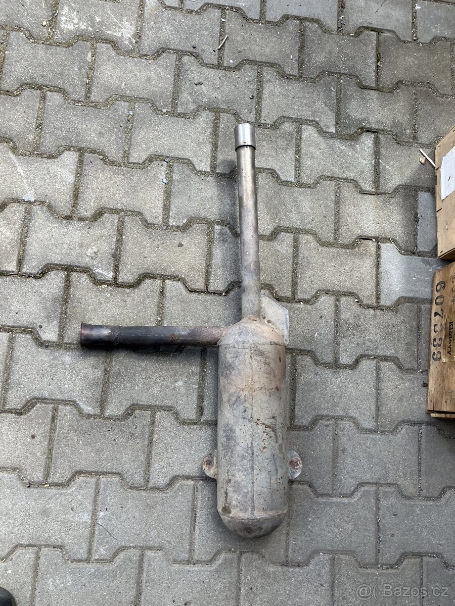 Výfuk škoda