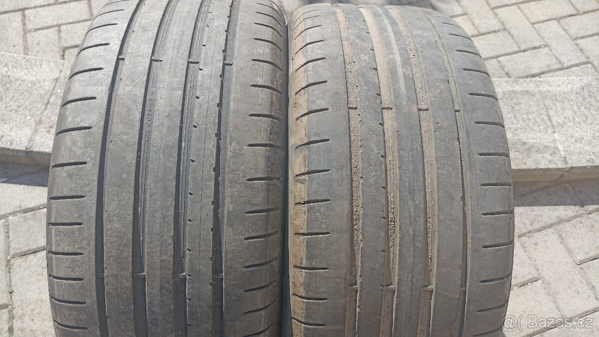 225 45 17 Dunlop sport maxx RT2 sada 4 kusů