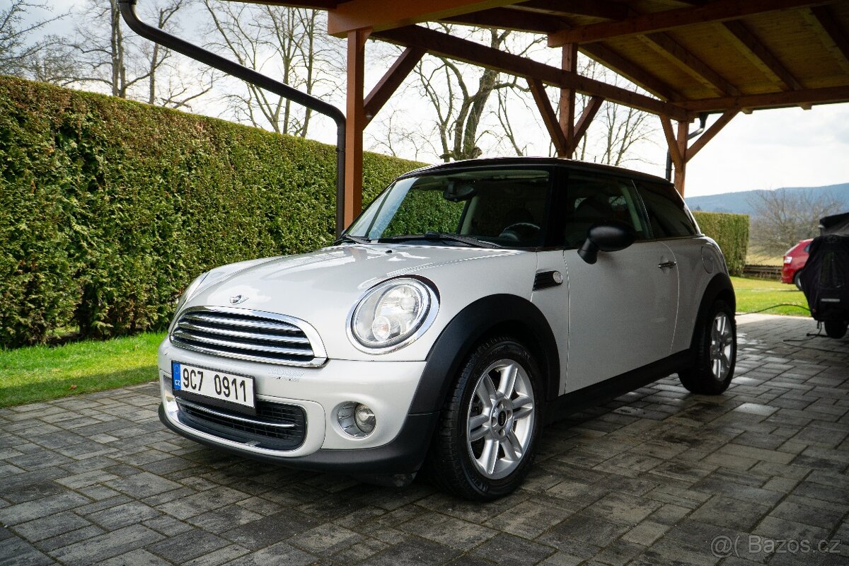 Mini Cooper 2010 1.6 90KW