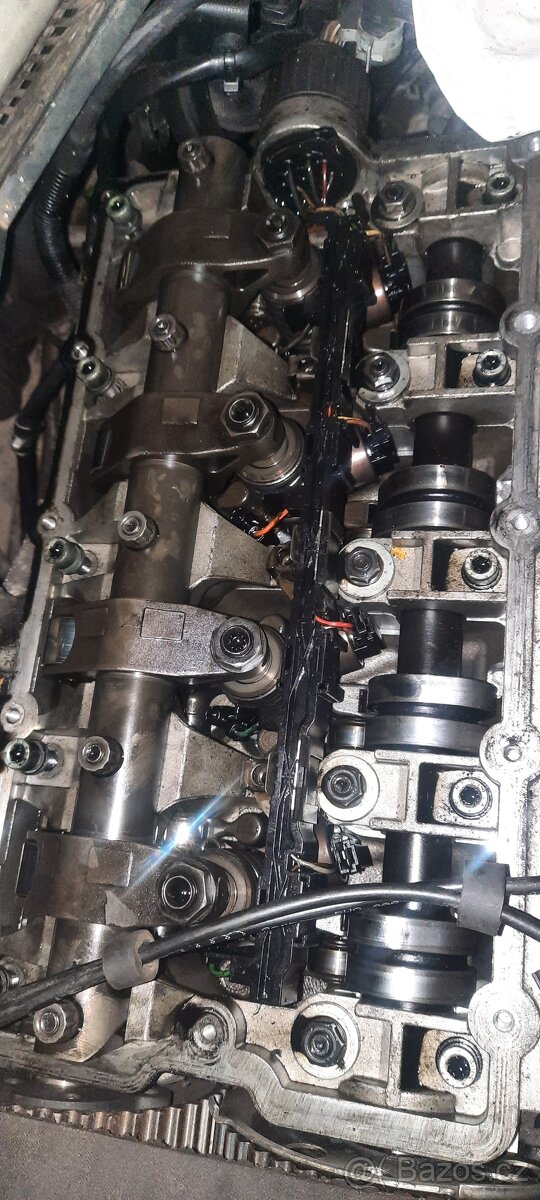 Vstriky 03G130073G vstrikovace audi 2.0 tdi 103 kw