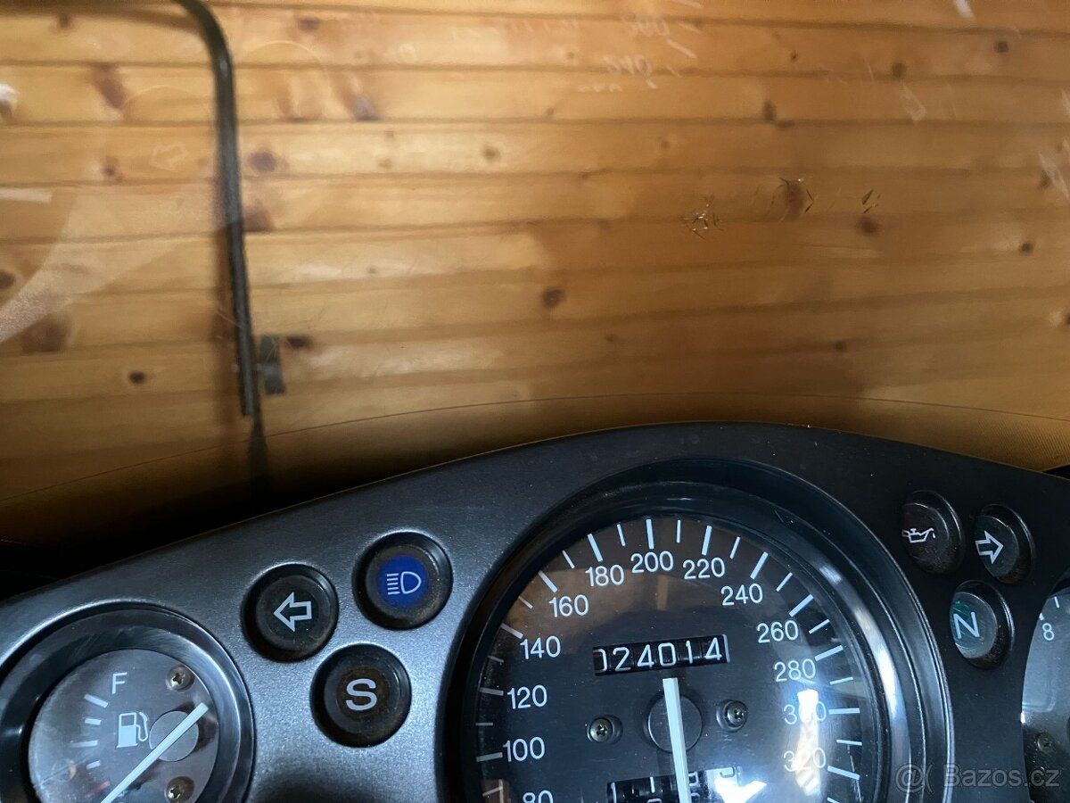 Prodám Motocykl Honda CBR 1100 Superblackbird