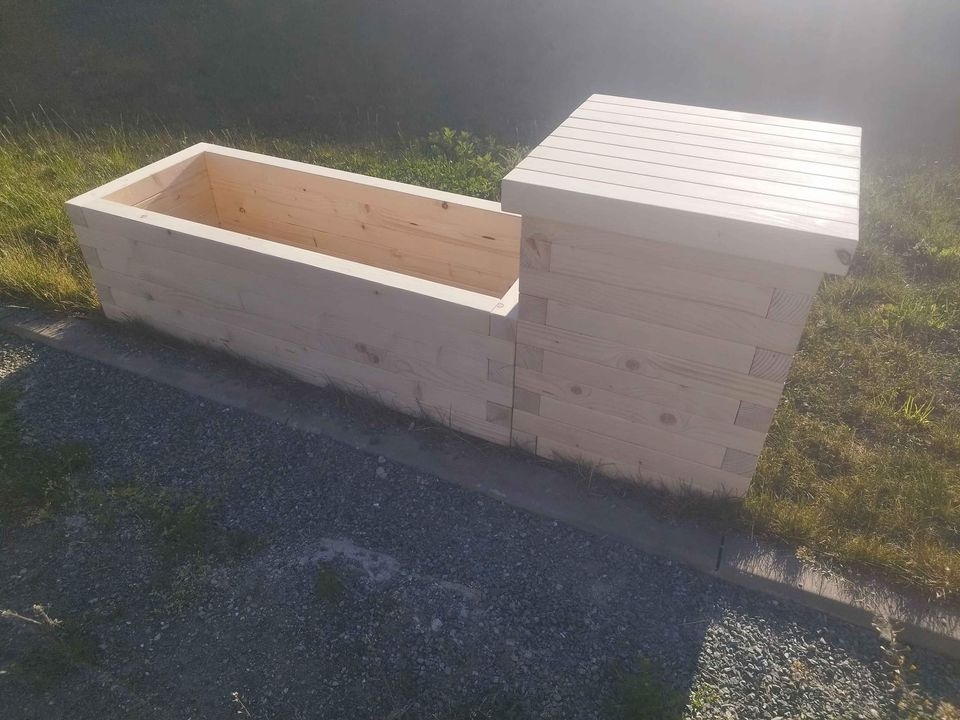 Vyvýšený záhon s multifunkčním boxem