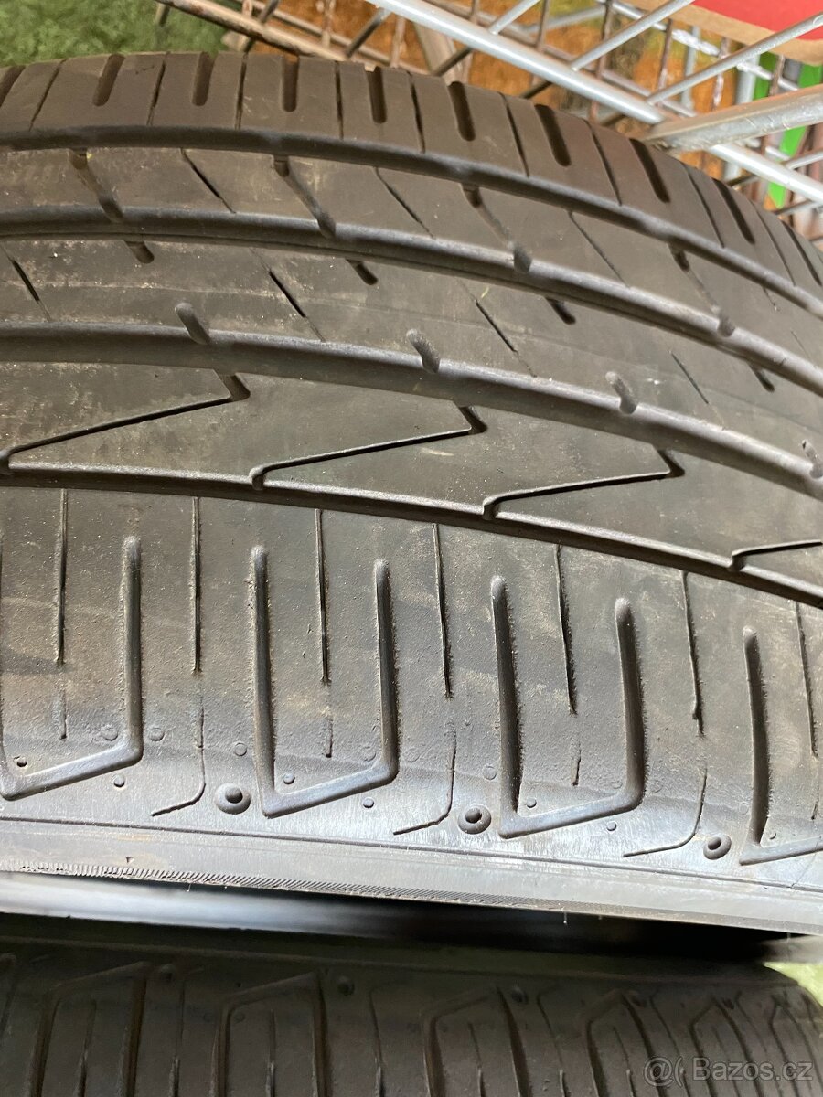4 ks 235/50 R 19 99V HANKOOK VENTUS S1 EVO2