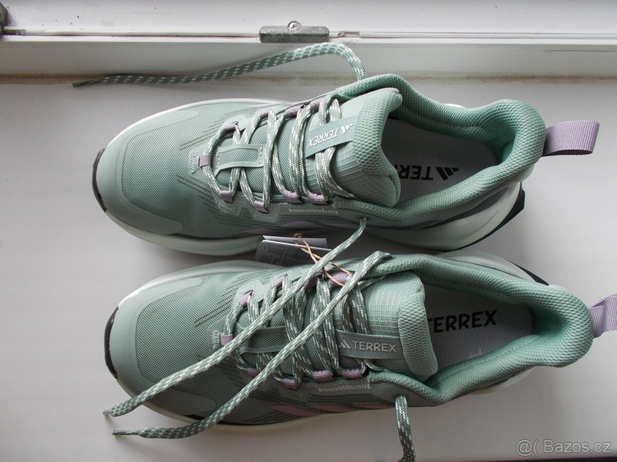 Nabízím dámské trekkové boty Adidas Trailmaker 2W