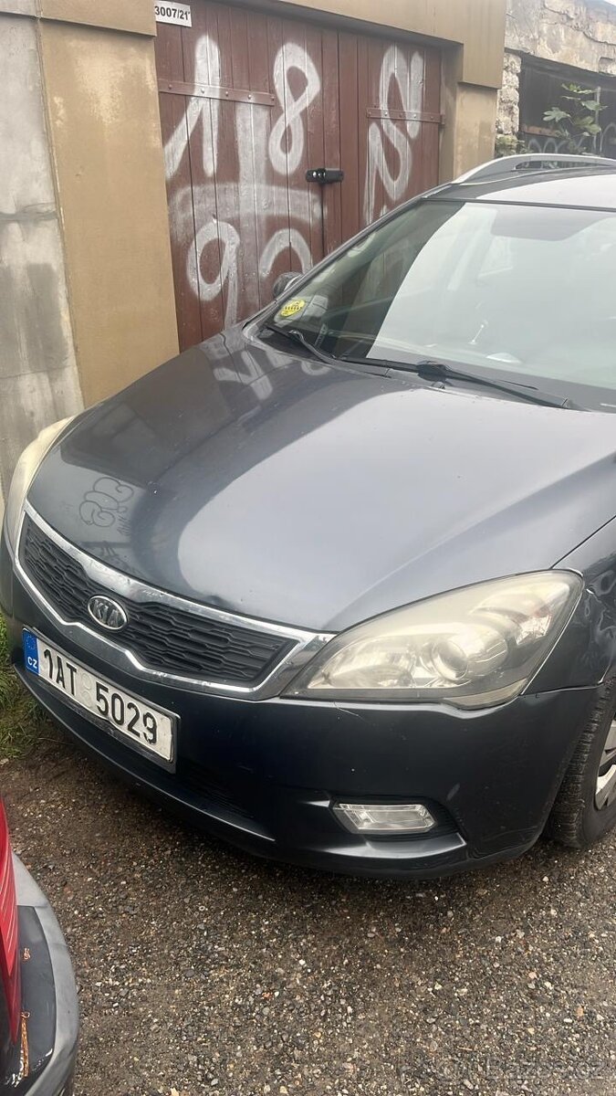 Kia ceed 1.6 crdi 85kw