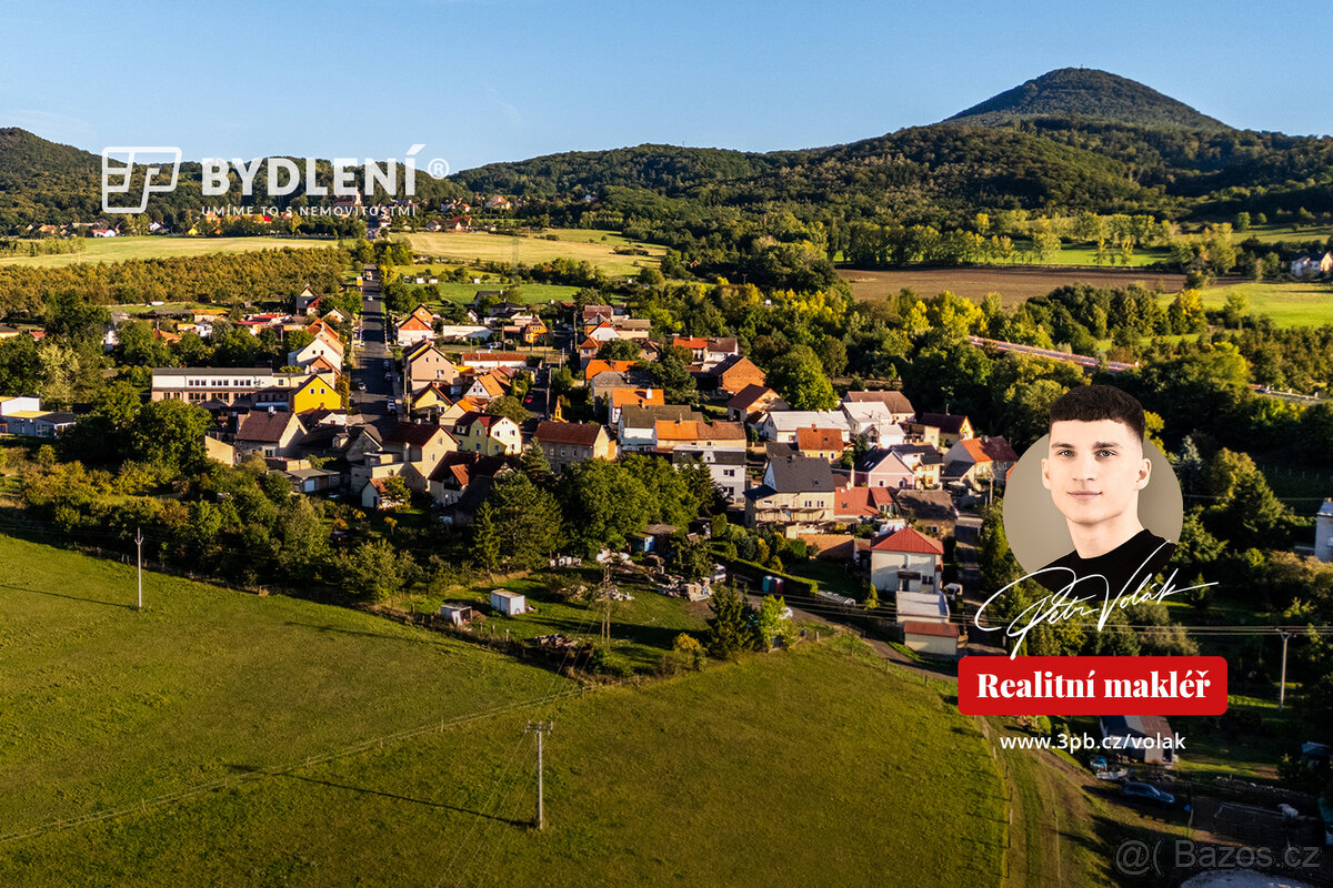 Prodej stavebního pozemku 2204m²