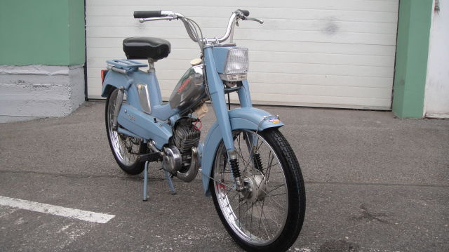 Motobecane AV88 Mobylette, r. 1976, nádherné