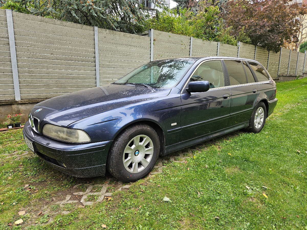 prodám BMW 525i touring