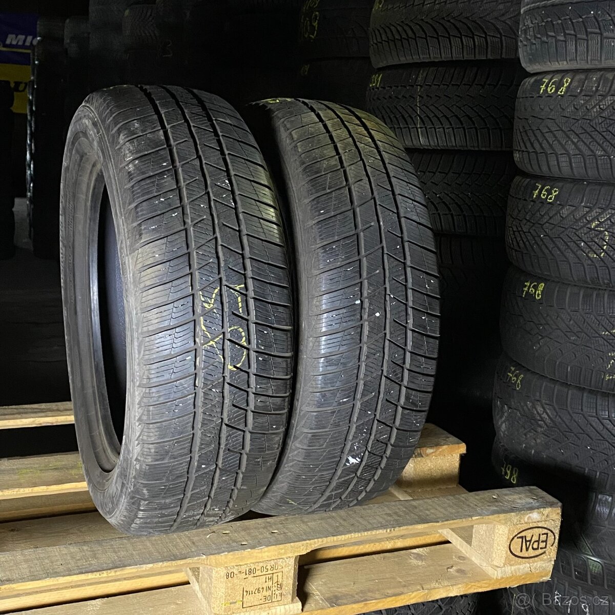 Zimní pneu 205/55 R17 91H Goodyear RF 7mm