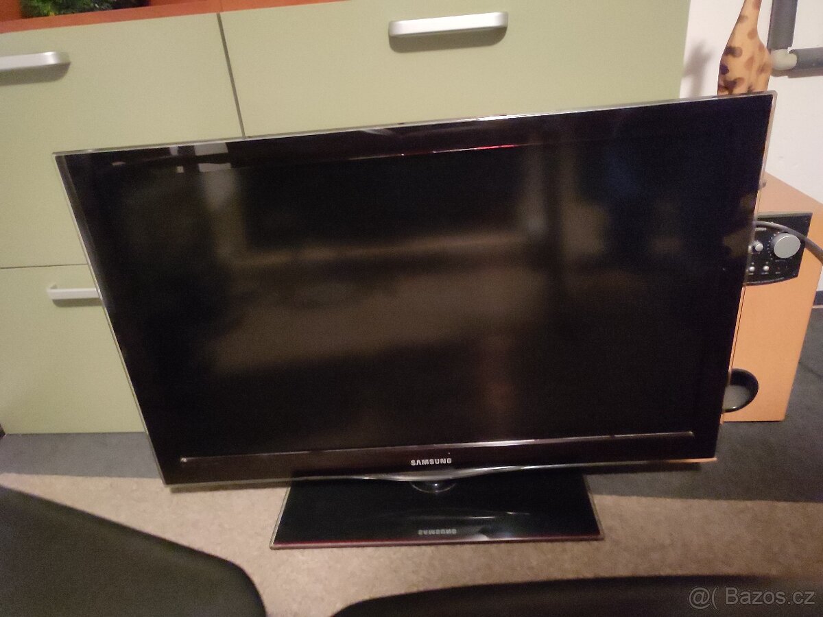 Televize Samsung 96 cm