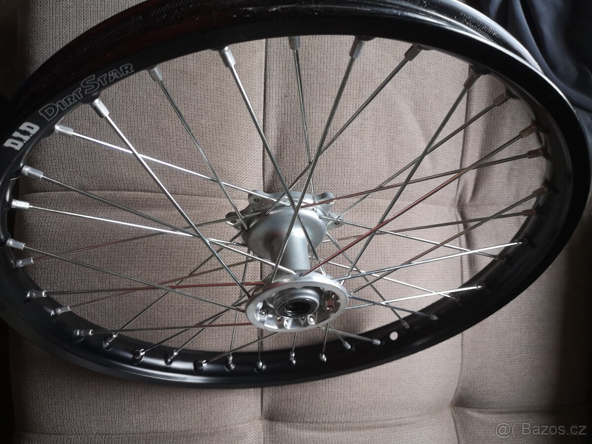 Honda Crf 450 /250, nové přední kolo, originál D. I. D.