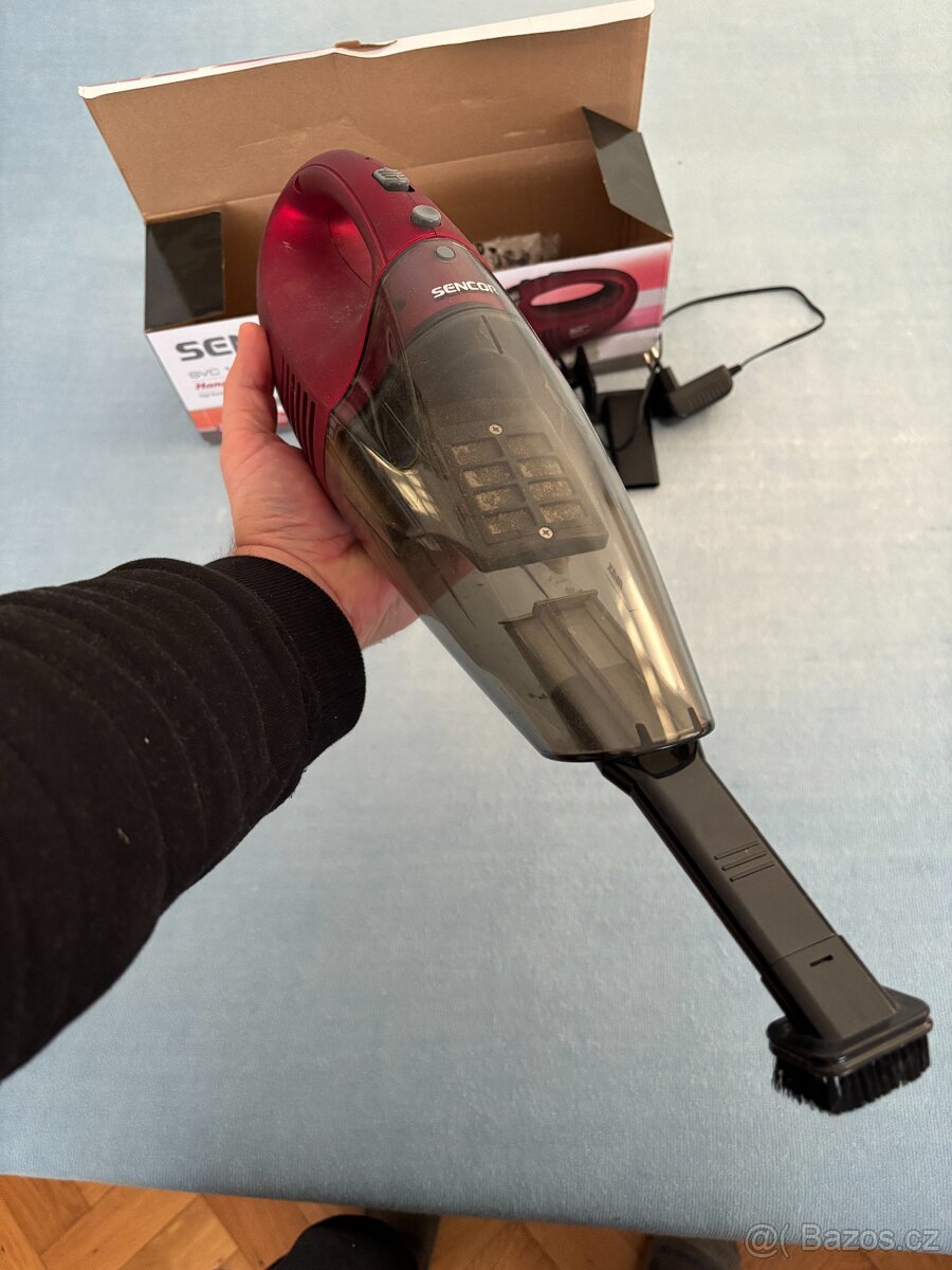 Prodám ruční vysavač Sencor