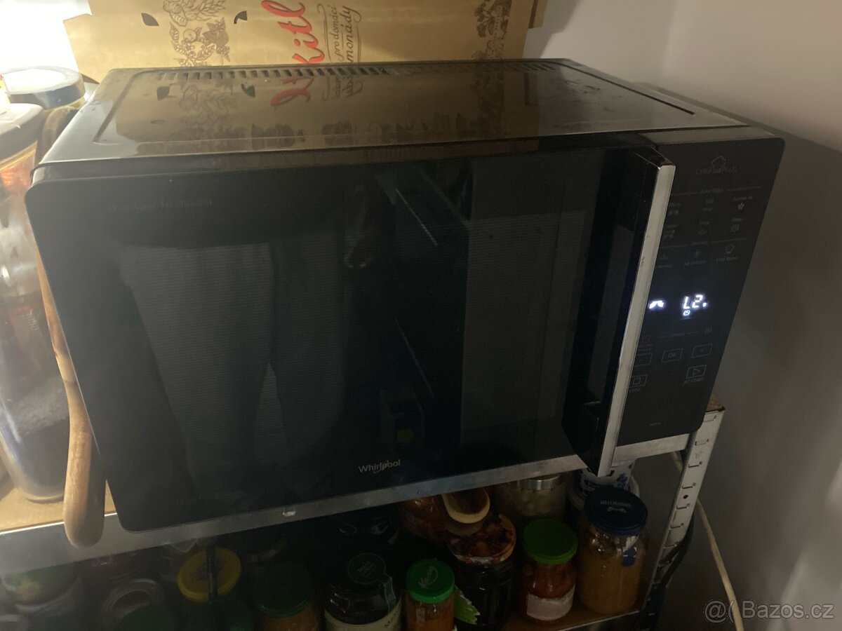 Mikrovlnná trouba Whirlpool