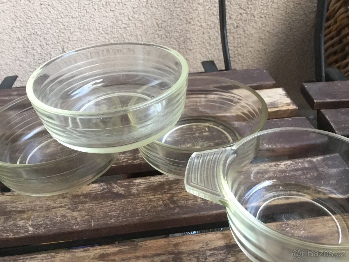 miska Simax, ruzne druhy, zapekaci