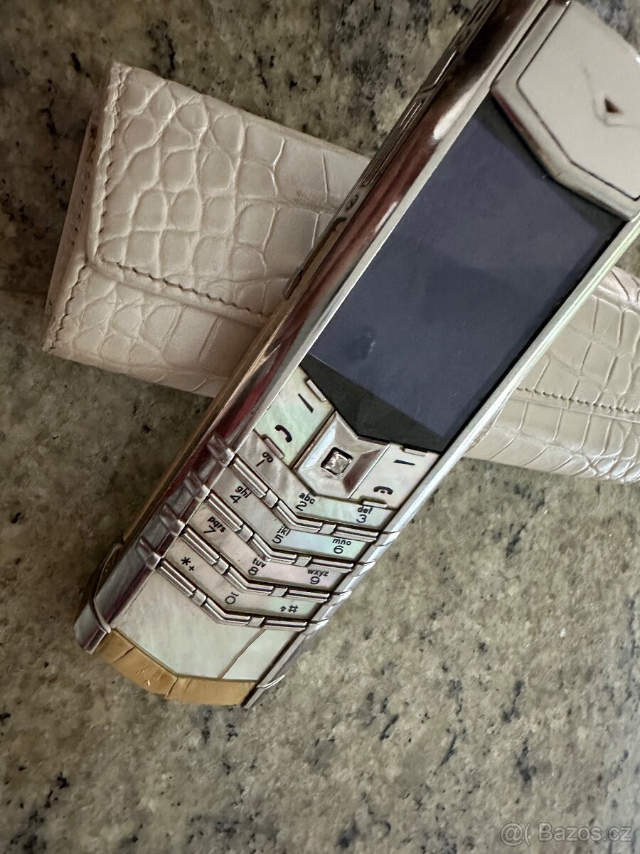 Vertu Signature LIMITKA