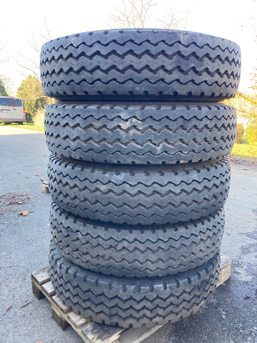 Barum 12,00 R20 BF13 Tatra