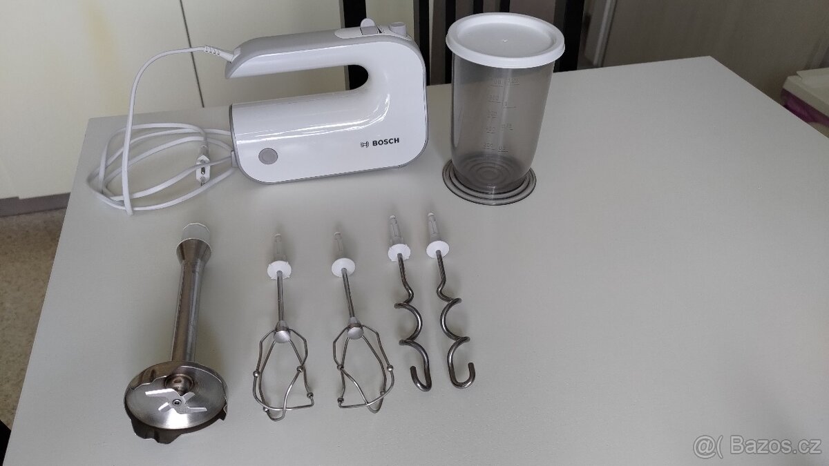 Ruční mixér a šlehač Bosch MFQ4070