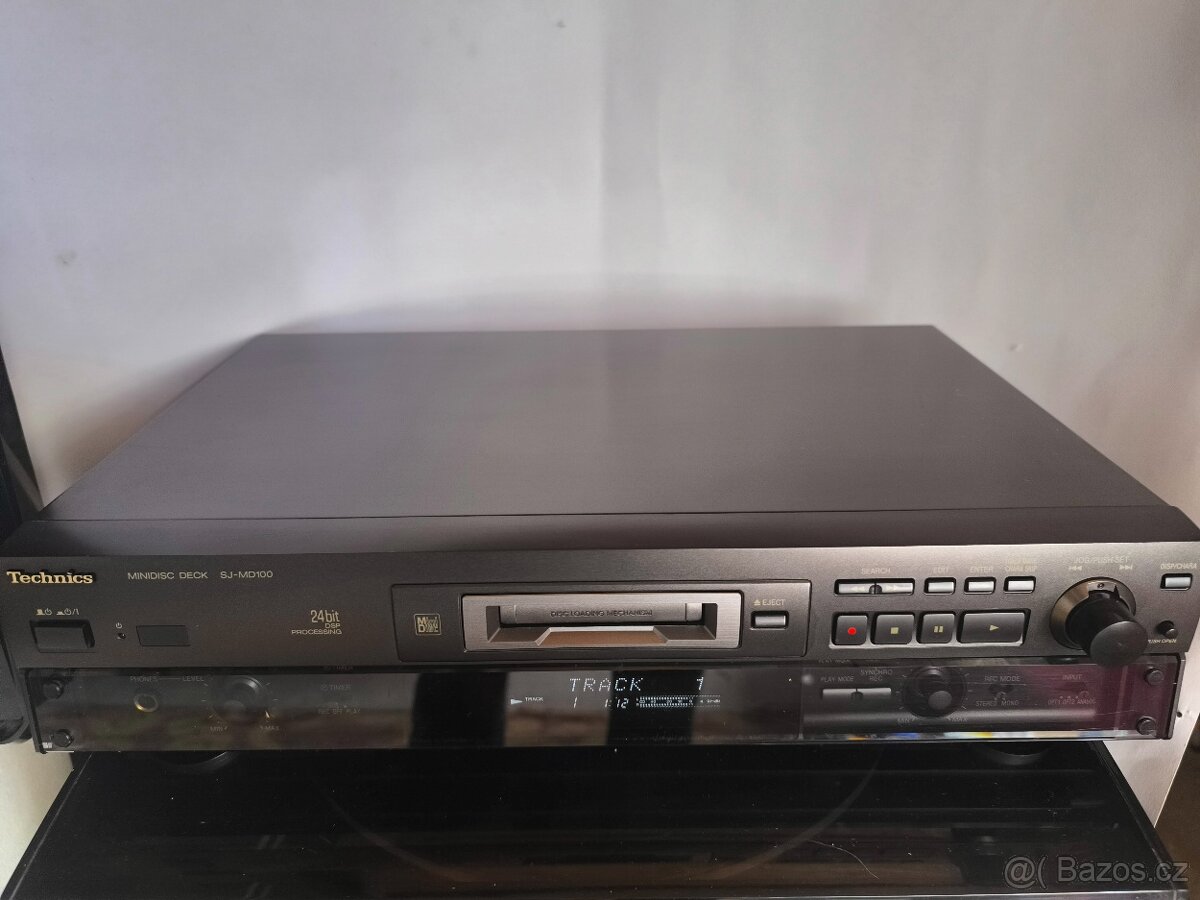 Minidisk Technics SJ-MD100 včetně dálkového ovladače