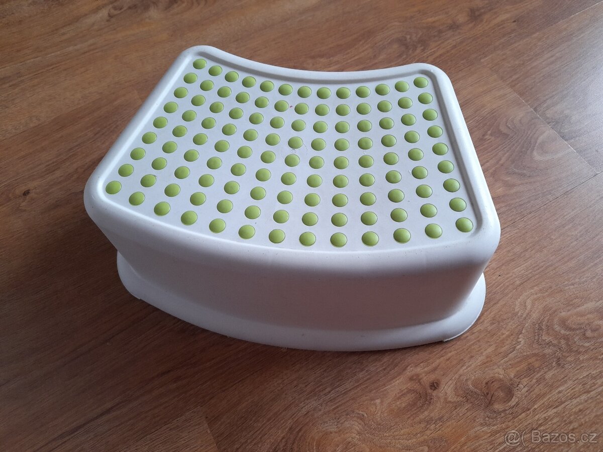Stupínek, stolička Ikea