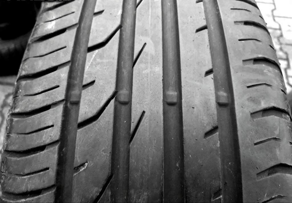 2ks letních pneu 235/60 R17 Continental