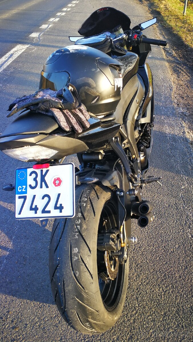 KAWASAKI ZX-6R NINJA 2010 18.130KM