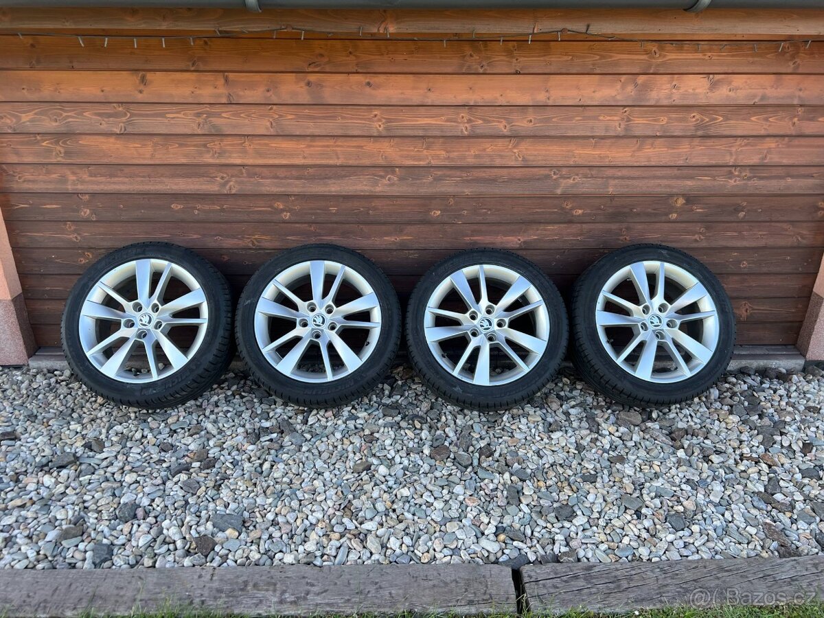 orig. letní alu kola Trius R17 225/45/17