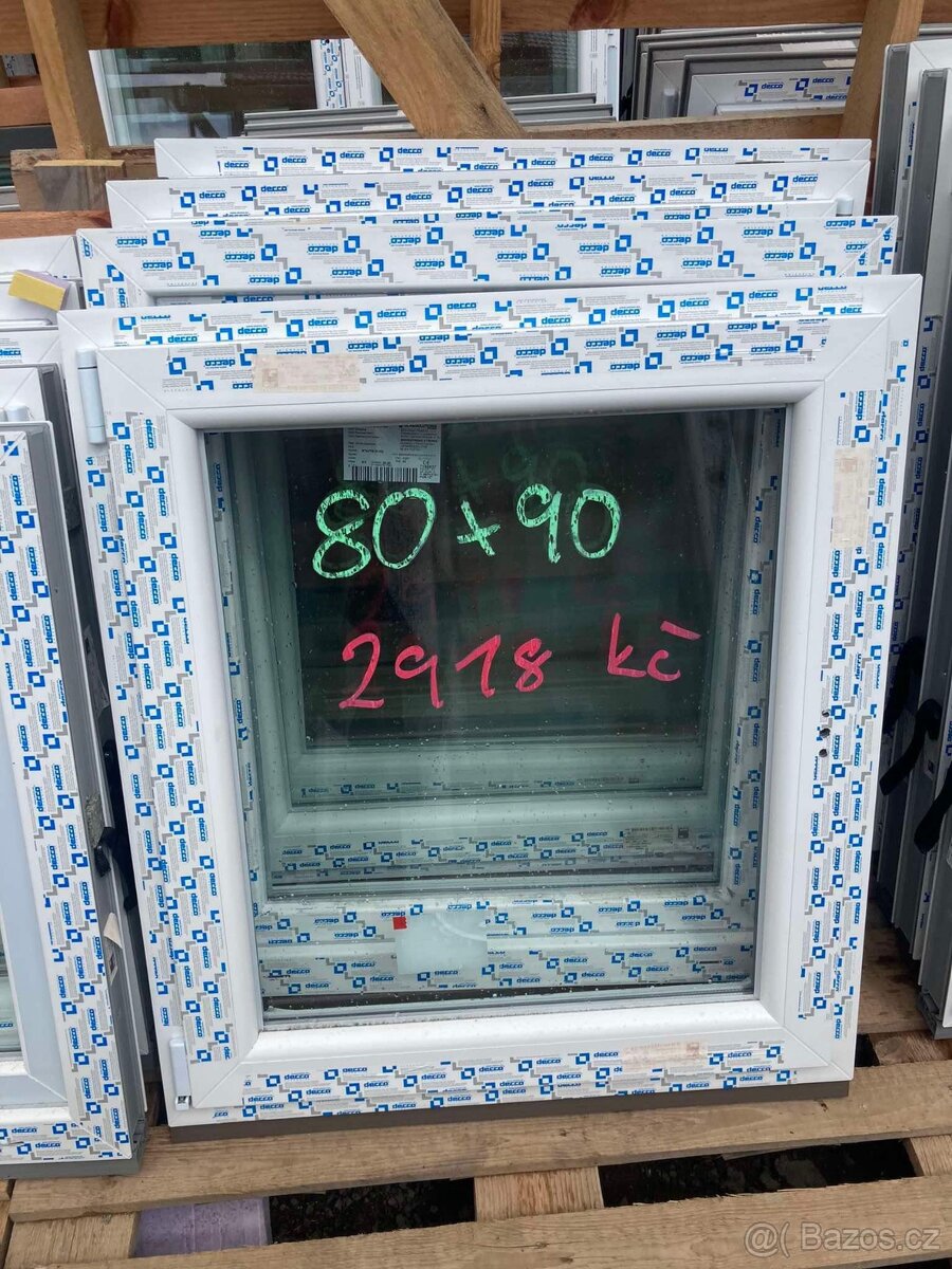 Prodám plastové okno 80x90
