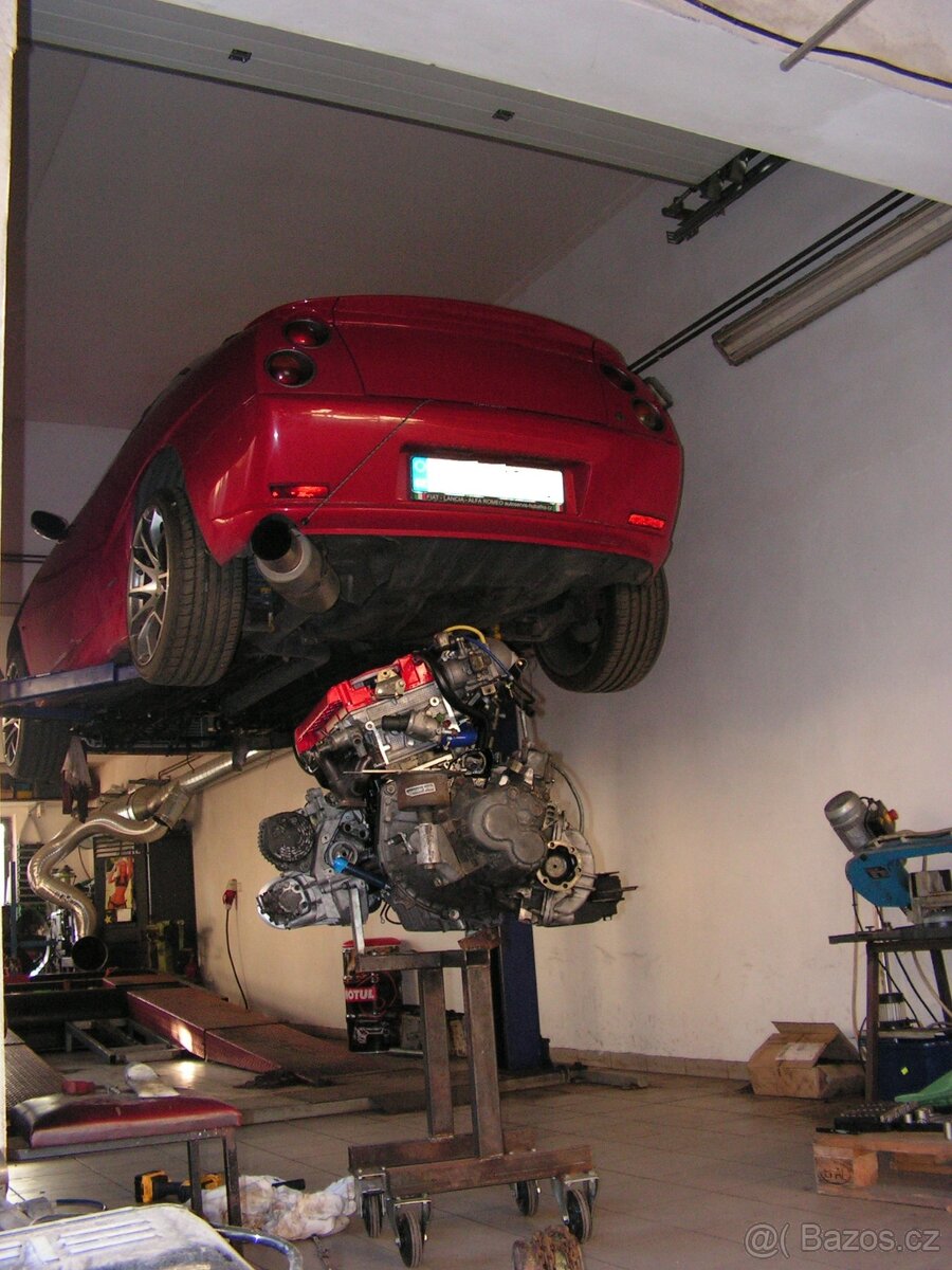 Fiat Coupe 20VT - demontážní vozík