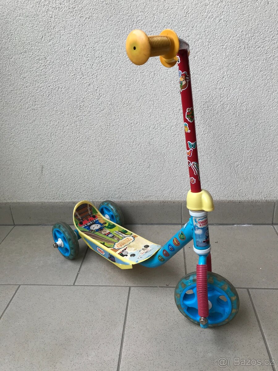 Dětská koloběžka Mašinka Tomáš