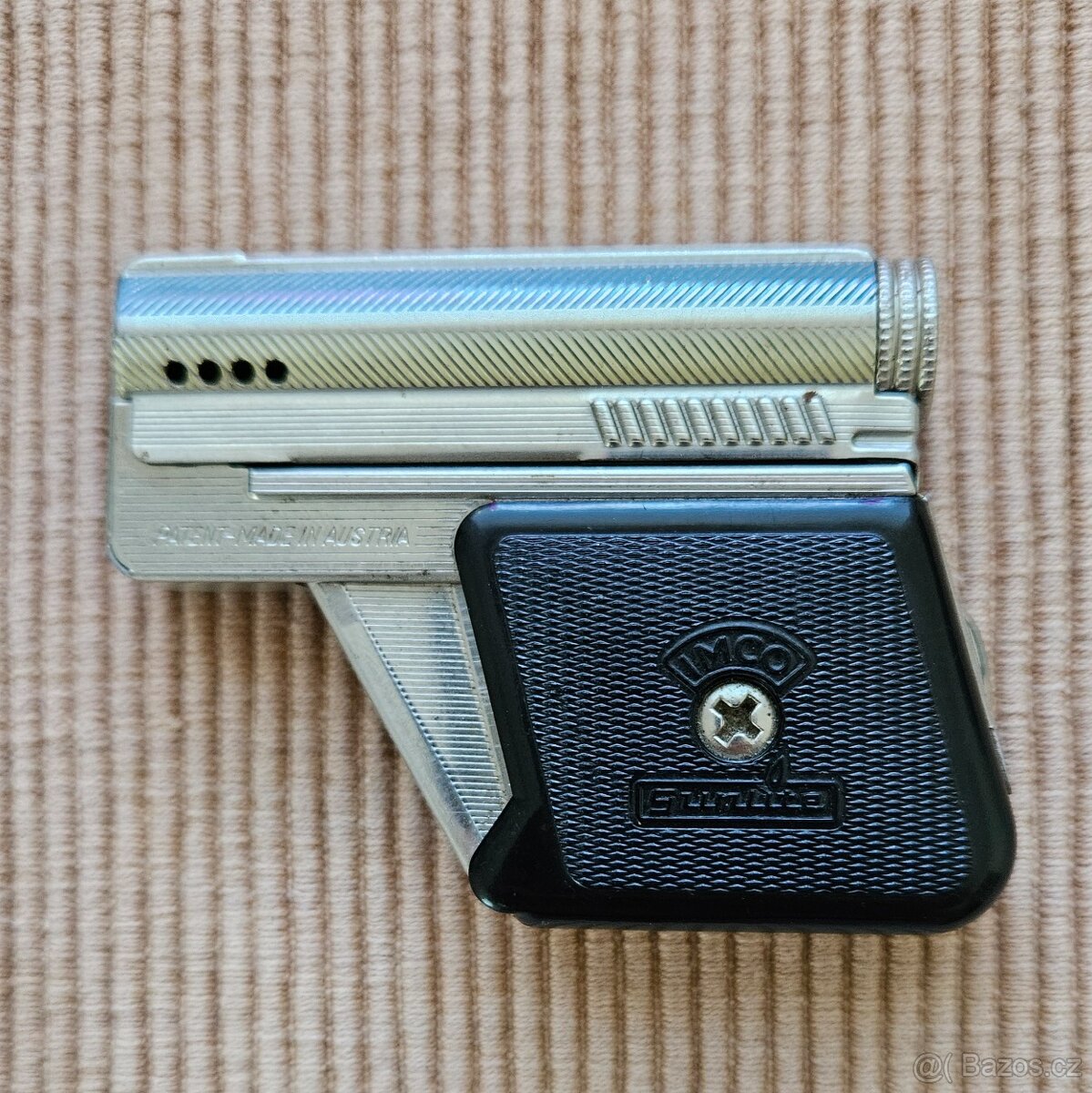 RAKOUSKÝ BENZÍNOVÝ ZAPALOVAČ - PISTOLKA