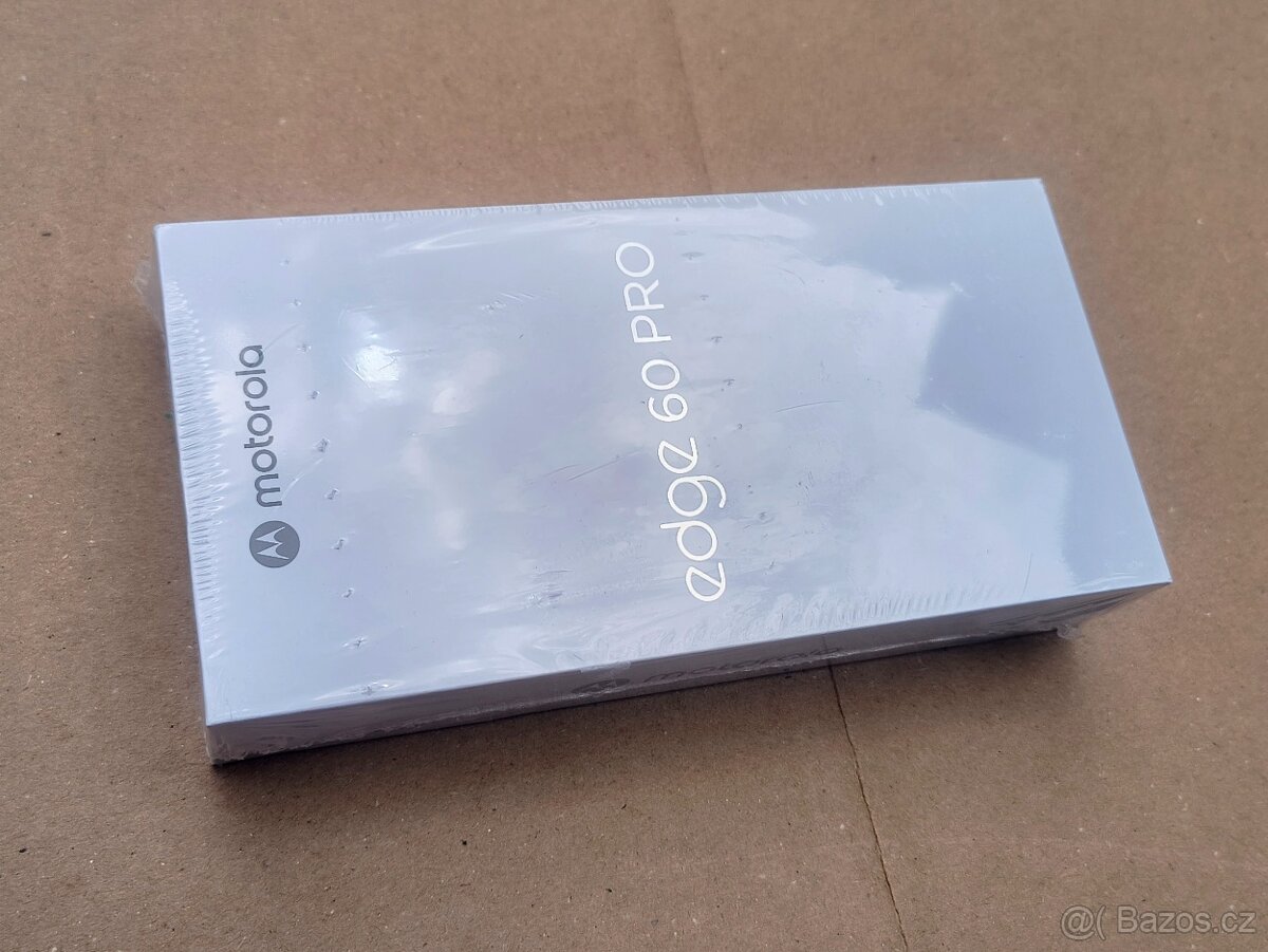 Motorola Edge 60 Pro 5G 12 GB 512 GB PB7X0010PL modrý