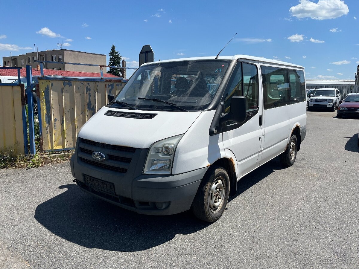 Ford Transit 2.2 TDCi bus pro 9míst