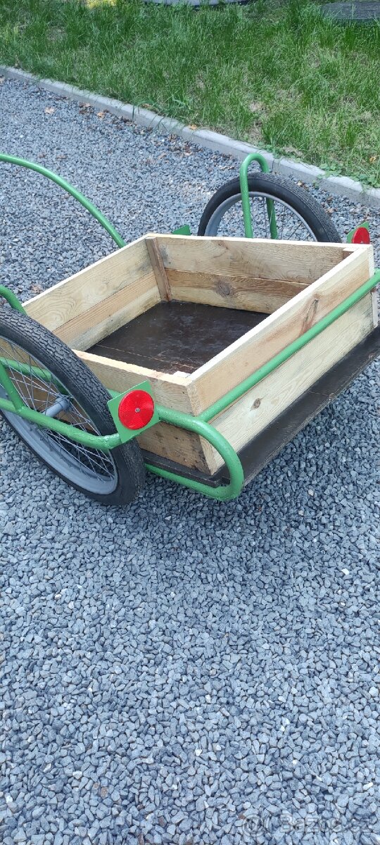Ruční kára (dvoukolák) zelená barva, KOMPLETNÍ RENOVACE.