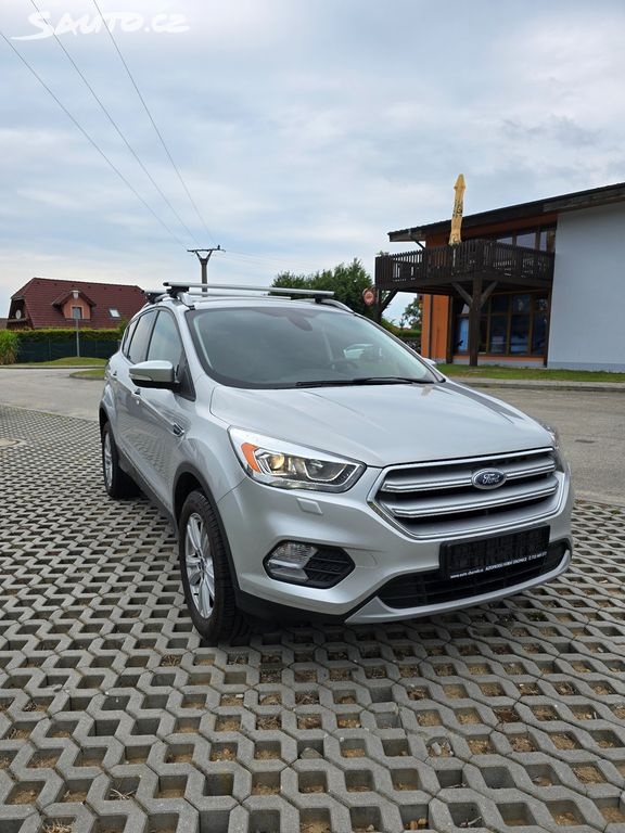 Ford Kuga, 1.6 TDCi Titanium NAVI,XENON TOP STAV