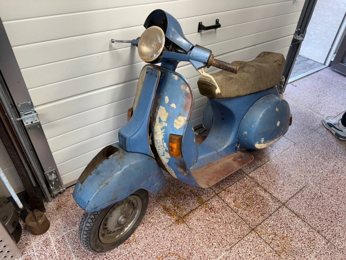 Veterán Vespa P 125 X – Projekt na renovaci