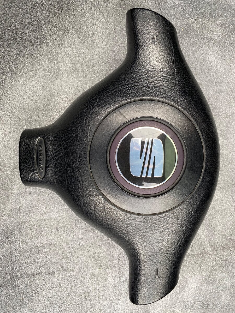 Airbag Seat pro tříramenný sportovní volant
