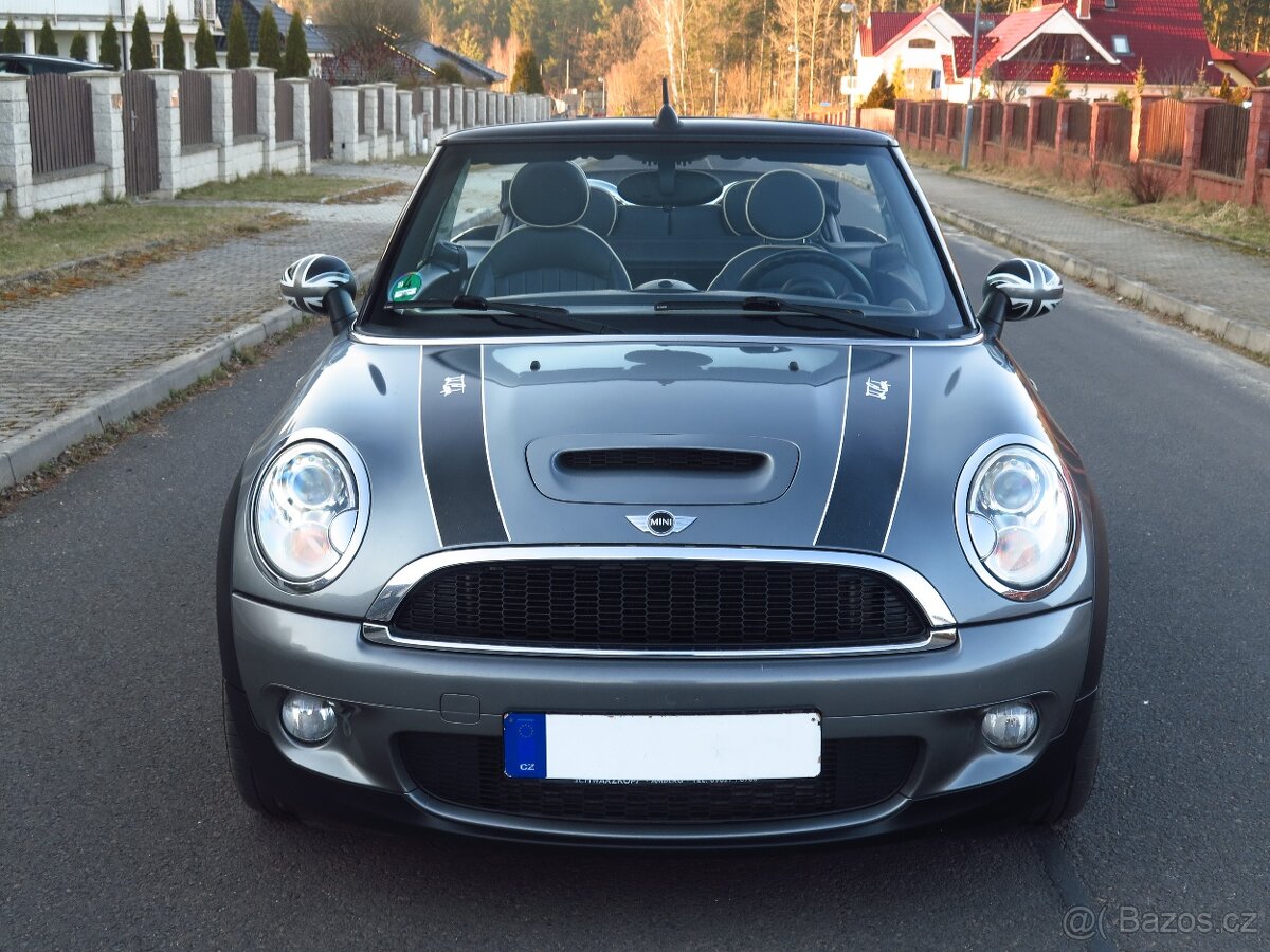 Mini Cooper S, 1.6i - Kůže // Navigace // 128kW
