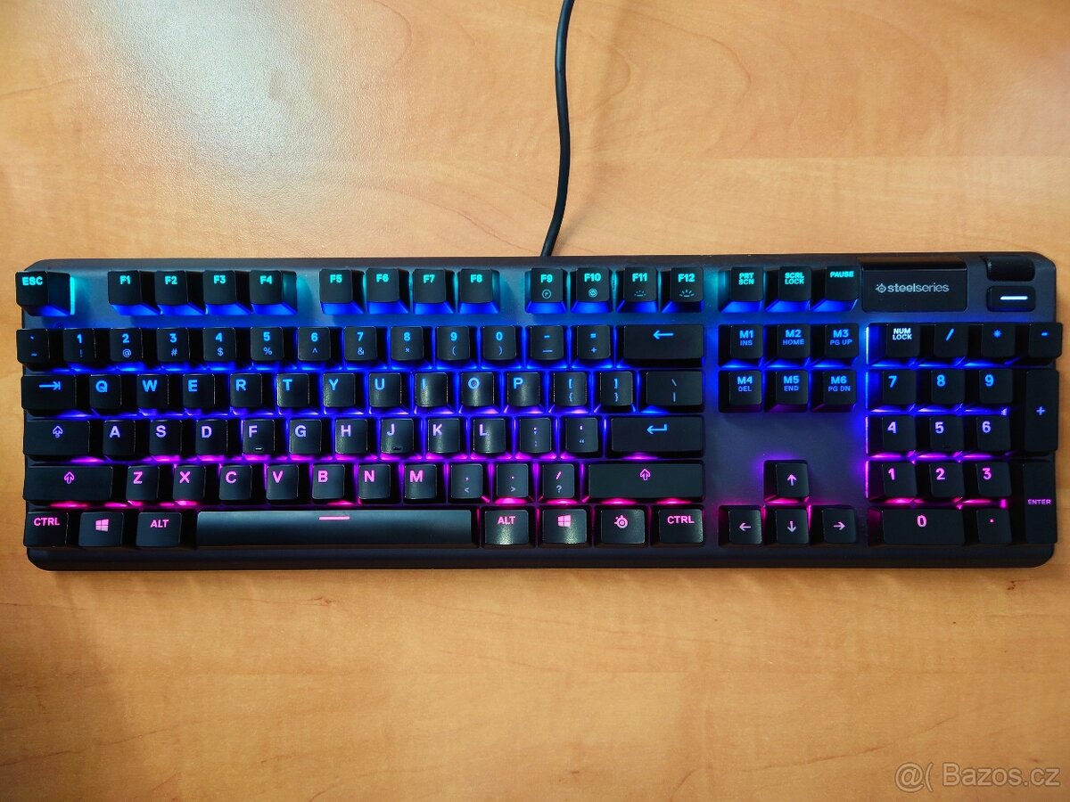 SteelSeries Apex 5 US