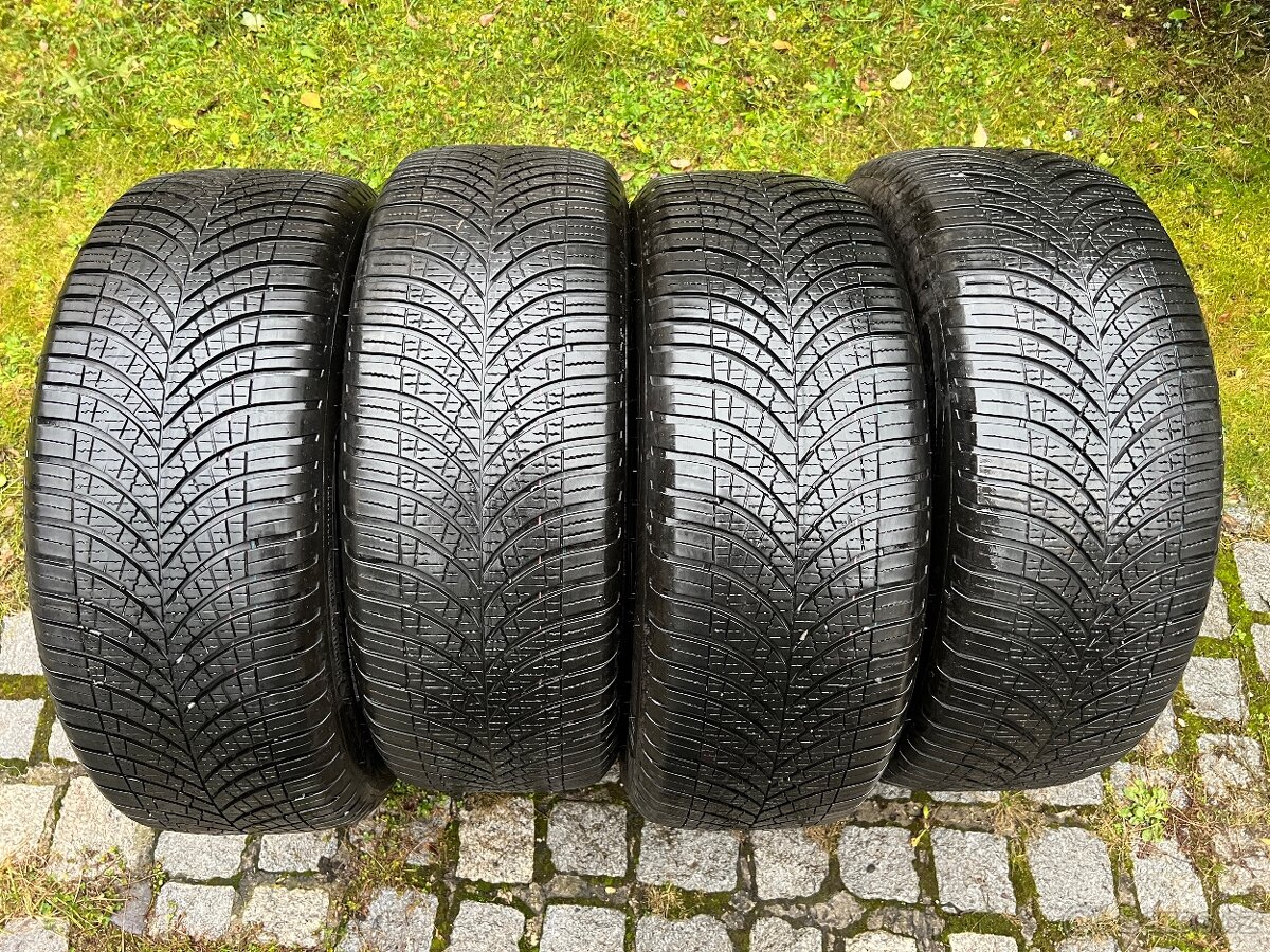 235 55 18 R18 celoroční pneumatiky Goodyear