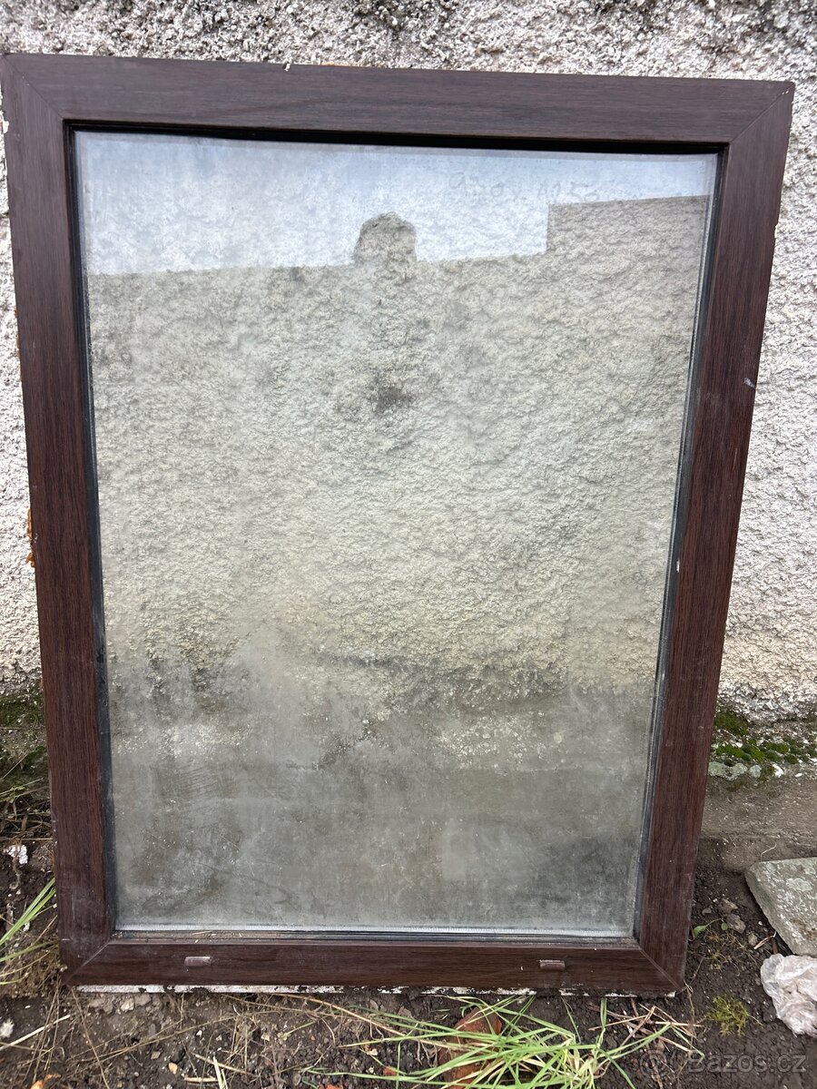 Prodám fixní PVC použité okno 930x1250mm
