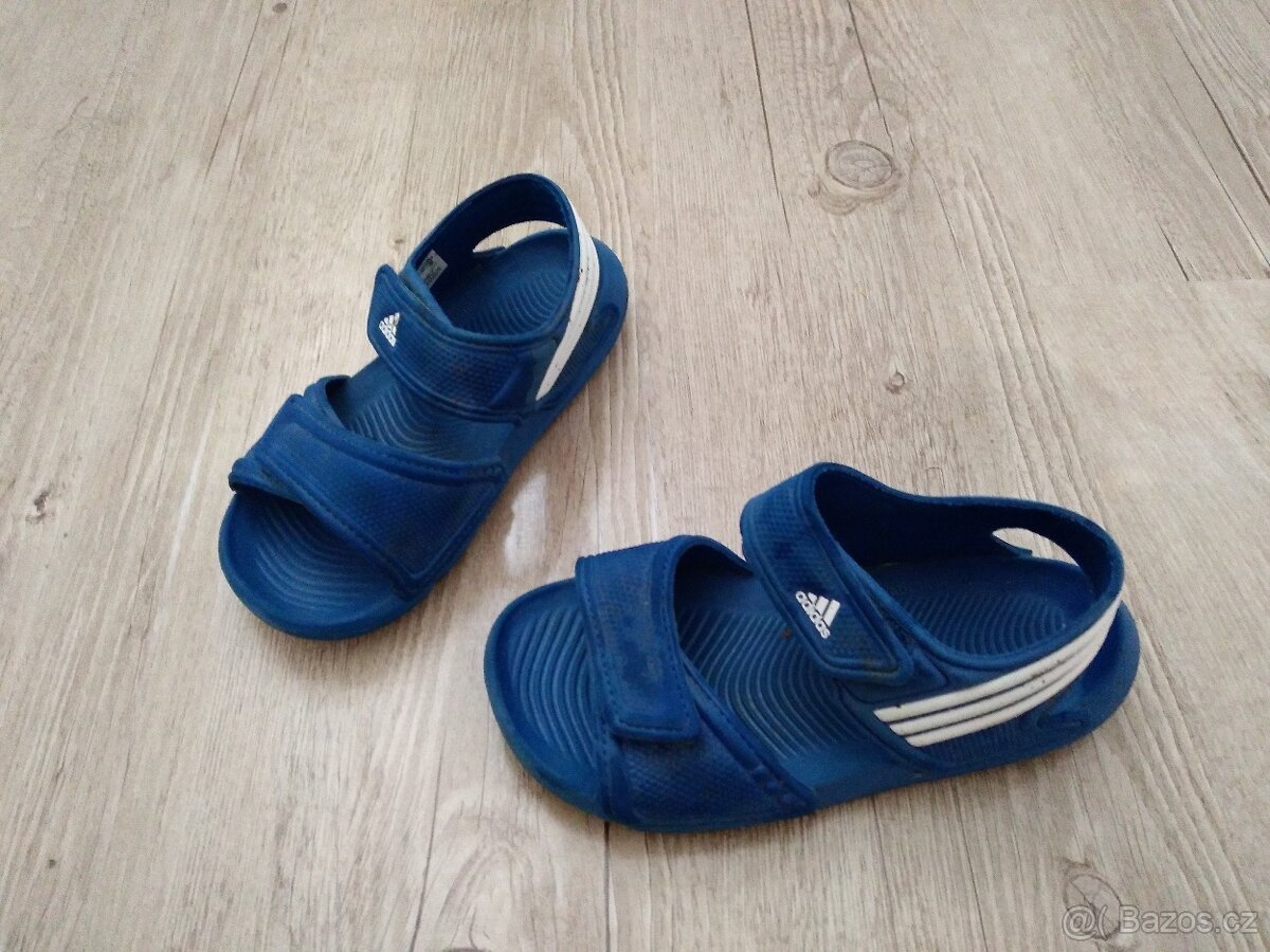 Chlapecké sandálky zn.Adidas vel.30