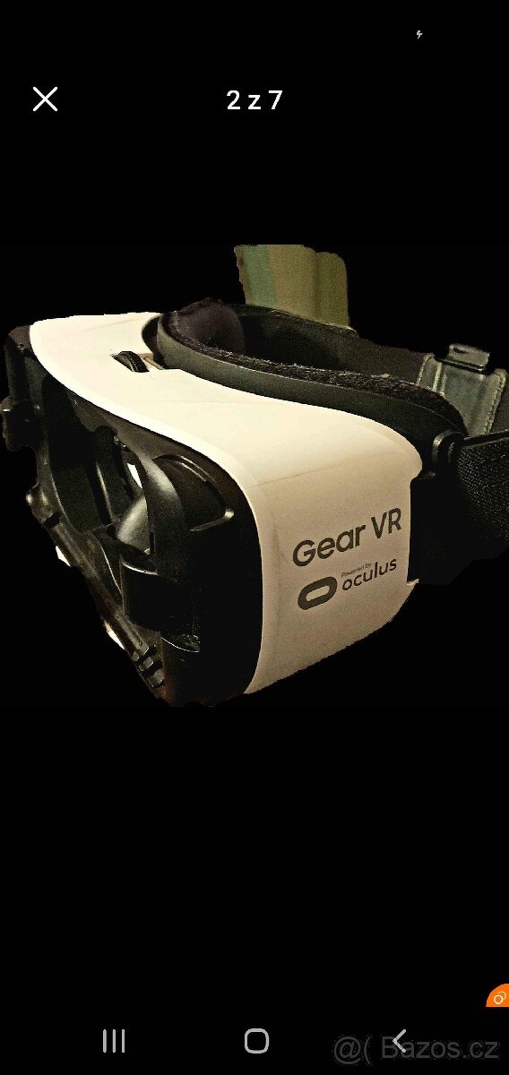 Samsung Gear VR powered by oculus
