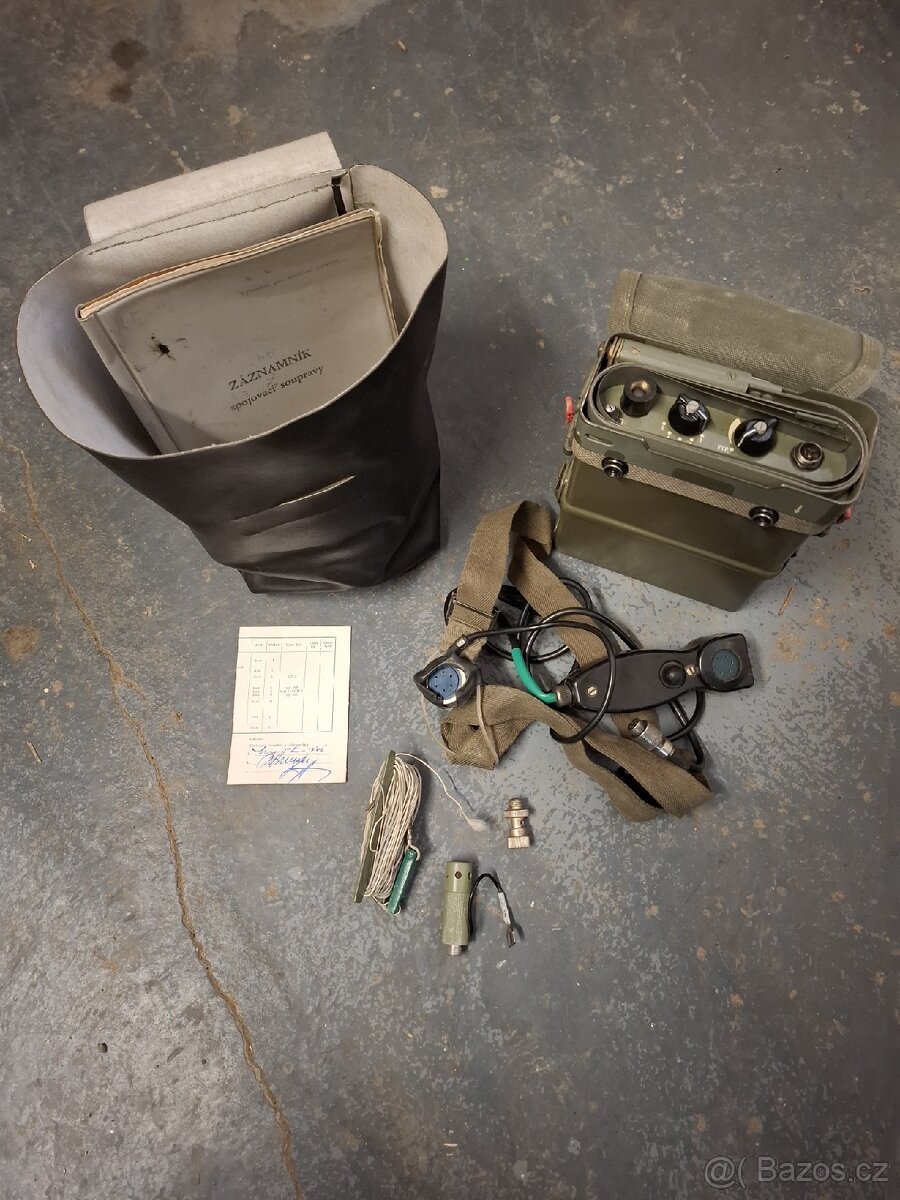 Radiostanice RF-12