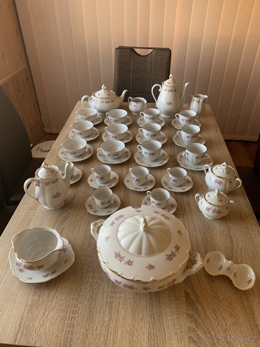 Karlovarský porcelánový servis